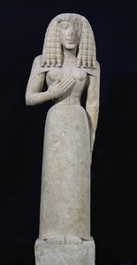 Kvindestatue, kendt som Auxerre-gudinden, ca. 640-630 f.Kr. (kalksten) (se 164695 for detaljer)